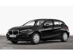 Saphirschwarz Gebraucht 2021 BMW 118 Sport Line Kleinwagen | 19.990 € (Guter Preis)