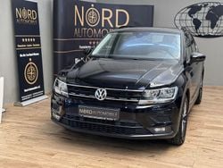 Deep black perleffek (metallic) Gebraucht 2020 VW Tiguan Comfortline SUV | 22.799 € (Superpreis)