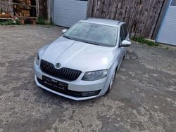Silber Gebraucht 2016 Skoda Octavia Kombi | 10.200 € (Fairer Preis)
