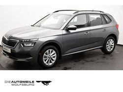 Graphitegrau metallic Gebraucht 2024 Skoda Kamiq Ambition SUV | 22.290 € (Guter Preis)