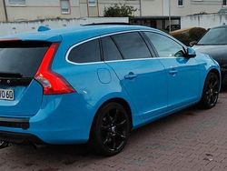 Blau Gebraucht 2013 Volvo V60 Summum Kombi | 9.999 € (Fairer Preis)