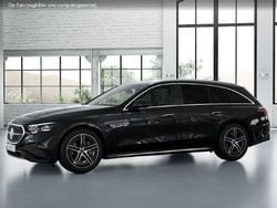Obsidianschwarz Gebraucht 2025 Mercedes E300 AMG line Kombi | 67.990 €