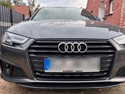 Grau Gebraucht 2019 Audi A4 S-Line Kombi | 27.100 € (Fairer Preis)