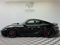 Tiefschwarzmetallic Gebraucht 2017 Porsche Cayman S Chrono Coupé | 56.500 € (Superpreis)