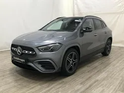 Grau Gebraucht 2024 Mercedes GLA200 Night SUV | 45.789 € (Teuer)