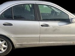 Silber Gebraucht 2003 Mercedes C180 Limousine | 1.800 € (Superpreis)
