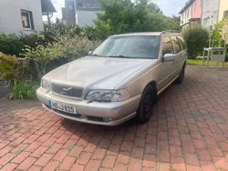 Silber Gebraucht 2000 Volvo V70 Kombi | 999 € (Guter Preis)
