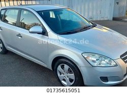 Silber Gebraucht 2007 Kia Ceed Kleinwagen | 2.995 € (Fairer Preis)