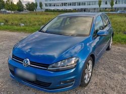 Blau Gebraucht 2012 VW Golf VII Highline Limousine | 10.490 € (Teuer)