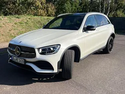 Weiß Gebraucht 2023 Mercedes GLC300e SUV | 40.199 €