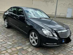 Schwarz Gebraucht 2011 Mercedes E220 Elegance Limousine | 10.900 € (Fairer Preis)