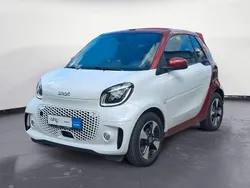 Weiß Gebraucht 2022 Smart ForTwo Electric Drive Passion Cabrio | 14.530 € (Fairer Preis)