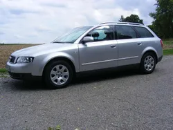 Silber Gebraucht 2002 Audi A4 Kombi | 3.500 € (Teuer)