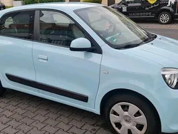Blau Gebraucht 2015 Renault Twingo Kleinwagen | 7.400 €