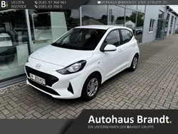 Weiss Neu 2025 Hyundai i10 Select Kleinwagen | 16.490 € (Fairer Preis)