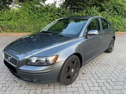 Grau Gebraucht 2004 Volvo S40 Limousine | 4.599 € (Fairer Preis)