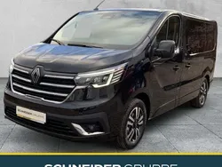 Schwarz Neu 2024 Renault Trafic Van | 55.490 €