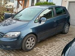 Blau Gebraucht 2005 VW Golf Plus Comfortline Van / Kleinbus | 2.550 € (Superpreis)