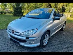 Silber Gebraucht 2005 Peugeot 206 CC Cabrio | 1.800 € (Etwas zu teuer)