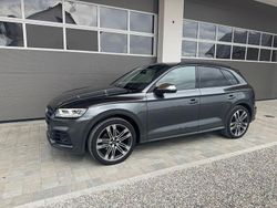 Grau Gebraucht 2018 Audi SQ5 Sport SUV | 40.500 € (Teuer)