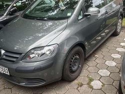 Grün Gebraucht 2005 VW Golf Plus Cross Trendline Van / Kleinbus | 2.990 € (Fairer Preis)