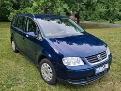 Blau Gebraucht 2005 VW Touran Van / Kleinbus | 1.600 € (Guter Preis)