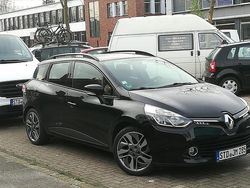 Schwarz Gebraucht 2016 Renault Clio IV Life Limousine | 7.950 € (Etwas zu teuer)