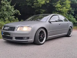 Grau Gebraucht 2003 Audi A8 Limousine | 6.900 € (Teuer)