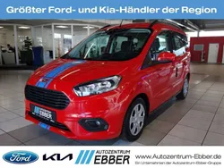 Rot Gebraucht 2019 Ford Tourneo Courier Trend Van / Kleinbus | 11.876 € (Fairer Preis)
