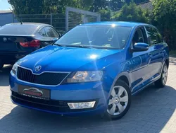 Blau Gebraucht 2016 Skoda Rapid Ambition Limousine | 9.700 € (Fairer Preis)