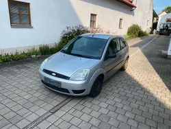 Silber Gebraucht 2005 Ford Fiesta Kleinwagen | 1.100 € (Fairer Preis)