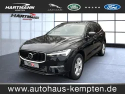 Onyx black (metallic) Gebraucht 2023 Volvo XC60 Core SUV | 37.850 € (Superpreis)