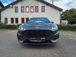 Grau Gebraucht 2020 Ford Kuga ST-Line X SUV | 20.100 € (Etwas zu teuer)