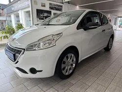 Banquise weiß Gebraucht 2014 Peugeot 208 Access Kleinwagen | 7.499 € (Teuer)