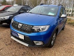 Bleu dazurite Gebraucht 2017 Dacia Sandero Prestige Kleinwagen | 9.990 € (Etwas zu teuer)