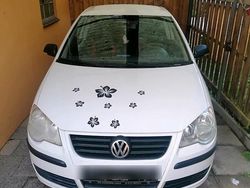 Weiß Gebraucht 2006 VW Polo Trendline Kleinwagen | 1.200 € (Guter Preis)