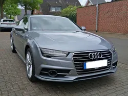 Grau Gebraucht 2015 Audi A7 S-line plus Kleinwagen | 23.500 € (Fairer Preis)