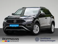 Deep black perleffekt Gebraucht 2024 VW T-Roc Life SUV | 22.490 € (Guter Preis)