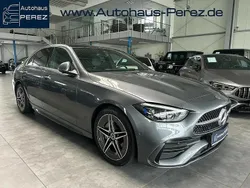 Grau Gebraucht 2024 Mercedes C300 Premium Limousine | 53.349 € (Teuer)