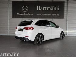 Gebraucht 2022 Mercedes B200 Van / Kleinbus | 25.990 € (Fairer Preis)