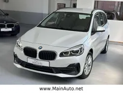 Mineralweiss metallic Gebraucht 2020 BMW 218 Van / Kleinbus | 18.899 € (Fairer Preis)