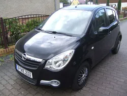 Schwarz Gebraucht 2013 Opel Agila Kleinwagen | 6.800 € (Etwas zu teuer)
