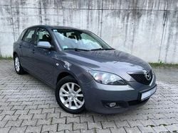 Grau Gebraucht 2006 Mazda 3 Active Limousine | 2.990 € (Etwas zu teuer)