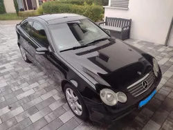 Schwarz Gebraucht 2004 Mercedes C230 Coupé | 988 € (Superpreis)