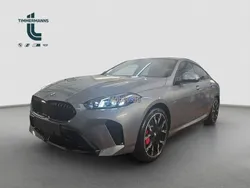 Skyscrapergrau metallic Neu 2025 BMW 220 M Sport Coupé | 51.990 € (Teuer)