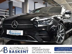 Schwarz Gebraucht 2021 Mercedes E220 AMG line Limousine | 37.890 € (Fairer Preis)