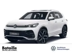 Weiß Gebraucht 2024 VW Tiguan R-line SUV | 45.970 € (Etwas zu teuer)