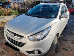 Silber Gebraucht 2012 Hyundai ix35 Trend SUV | 8.900 € (Guter Preis)