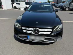 Schwarz Gebraucht 2017 Mercedes E220 Kombi | 19.000 €