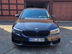 Grau Gebraucht 2017 BMW 530 M Sport Kombi | 25.000 € (Fairer Preis)